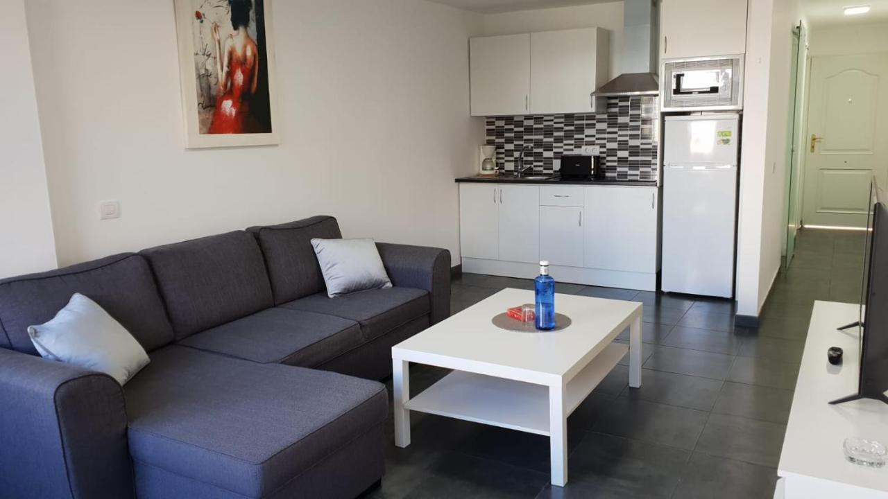 Apartament 5' Cc Yumbo ซานบาร์โตโลเม ภายนอก รูปภาพ