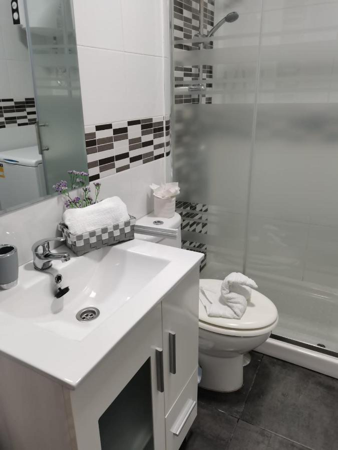 Apartament 5' Cc Yumbo ซานบาร์โตโลเม ภายนอก รูปภาพ
